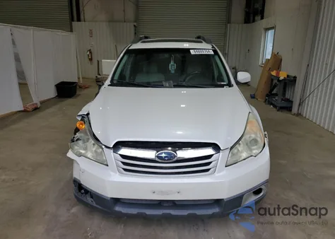 2010 Subaru Outback 2.5I Premium из США, поврежденный, VIN 4S4BRCGC4A3377720